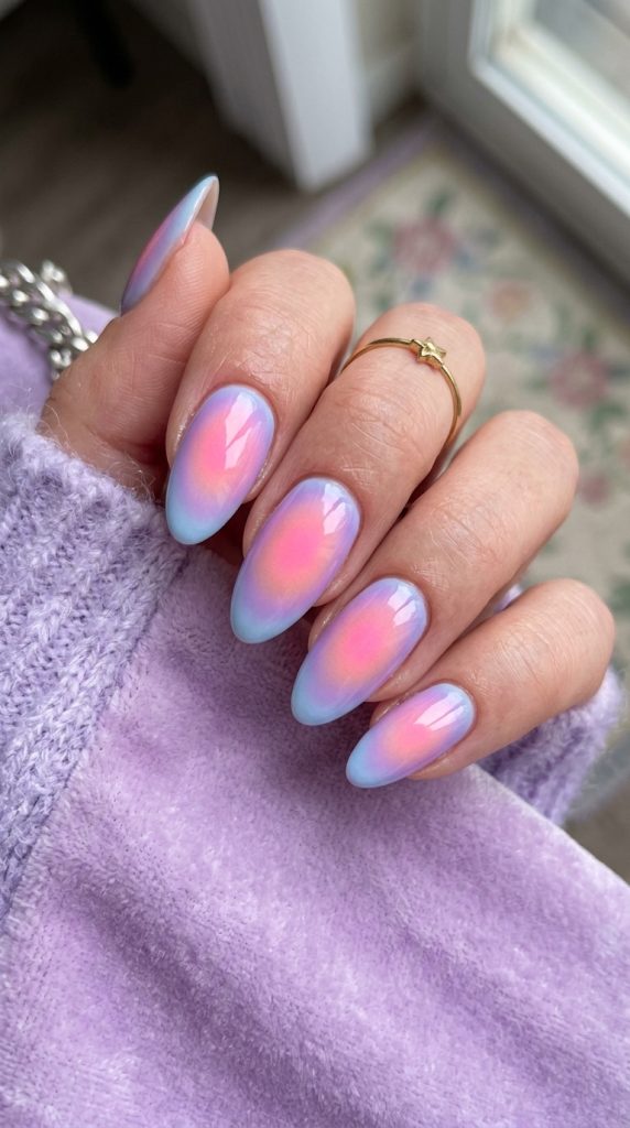Y2K aura nails with a candy-colored glowing gradient